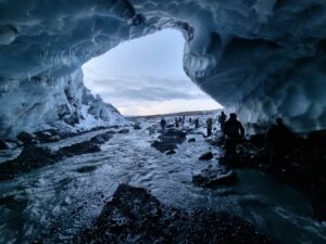 Glacier Ice cave - Geothermal river